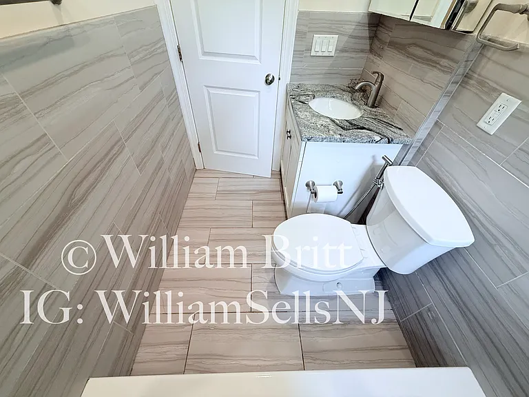 64-66 Sherman Pl #27 — Photo 17
