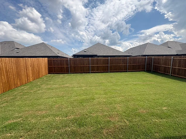 1144 Northfield Dr — Photo 19