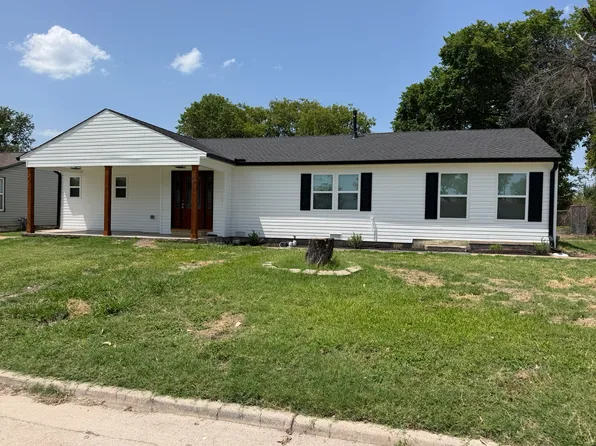 6812 Lakeside Dr, Lake Worth, TX 76135