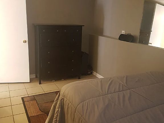 5th image of 3113 Central Ave NE #1