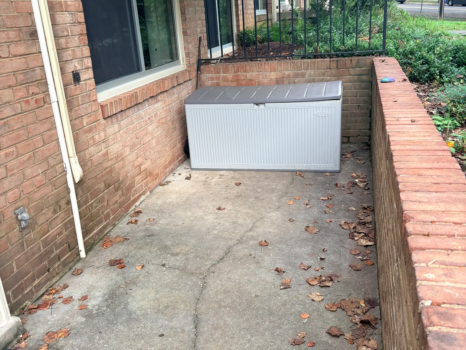 2 bed, 1066 sqft, $2,185 — Photo 2