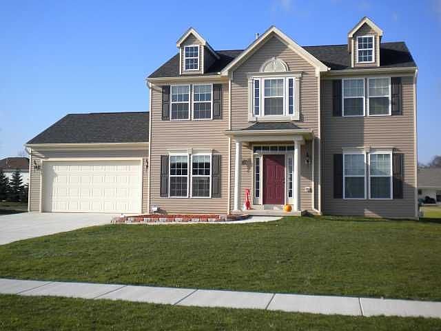 1st image of 96 Park Ln