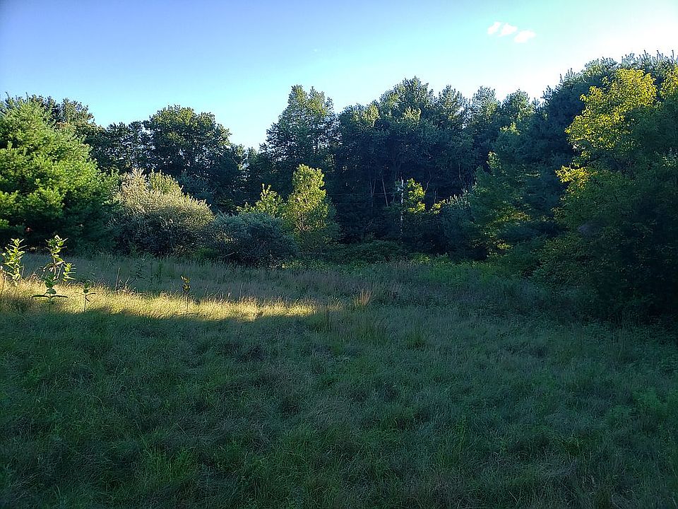 1st image of 4 Condon Dr