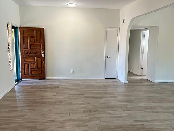 3rd image of 6448 E Sharon Dr