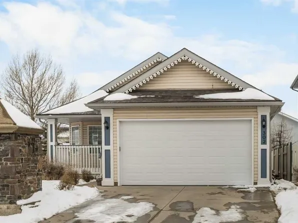302 SE Arbour Ridge Park NW, Calgary, AB T3G 4B1