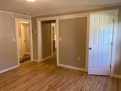 9100 Main St #4 — Photo 12