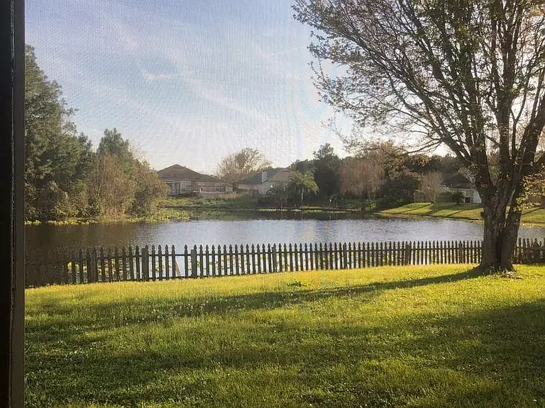 11382 Aston Hall Dr S — Photo 31