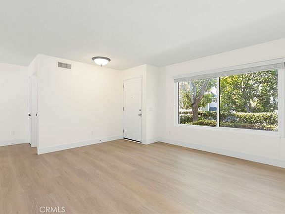 4th image of 26337 W Grove Cir