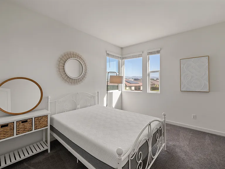 50105 Rocamora St — Photo 23