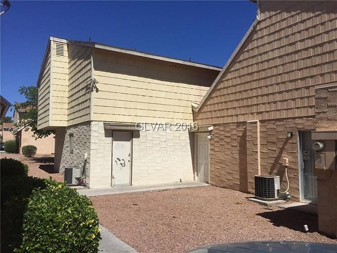 1st image of 5195 Golden Ln APT A