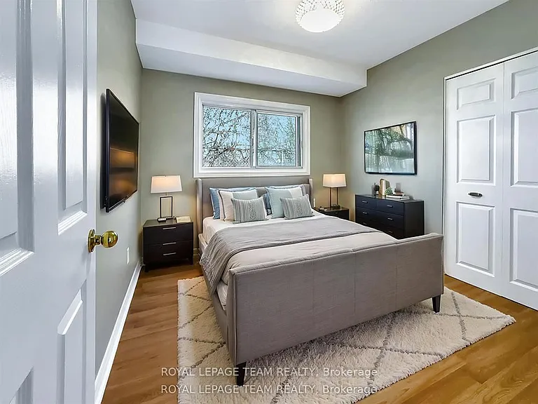 925 Moorvale St #UPPER — Photo 16