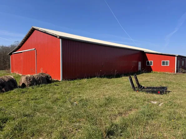 460 Turkey Farm Rd, Titusville, PA 16354