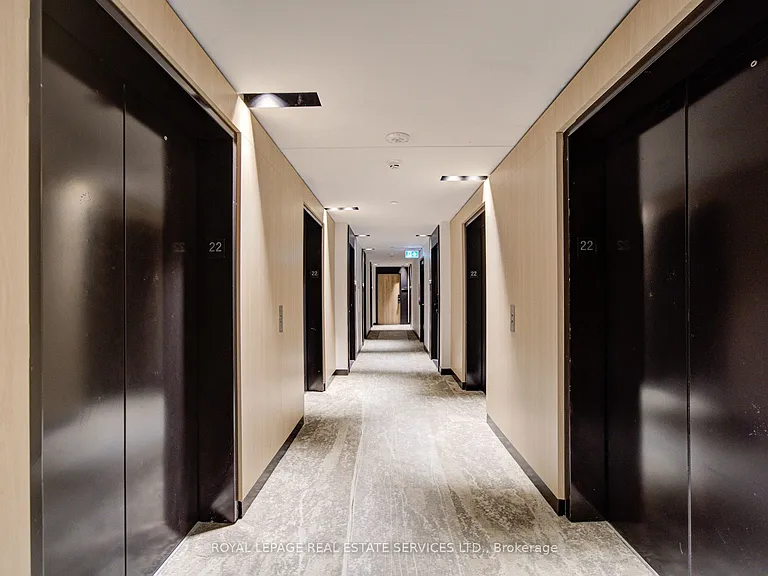 1 Fairview Rd E #2202 — Photo 7