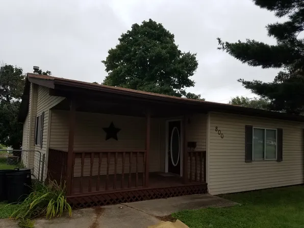 800 Dewey Ave, Kewanee, IL 61443