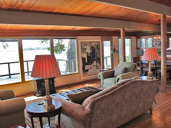 4th image of 3507 Halibut Point Rd