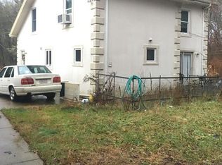 992 State Rd, Westport, MA 02790