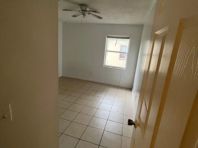 3020 Reiter Dr #C — Photo 6