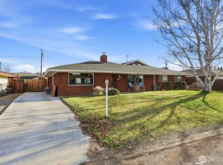 609 N 38th Street, Yakima, WA 98901