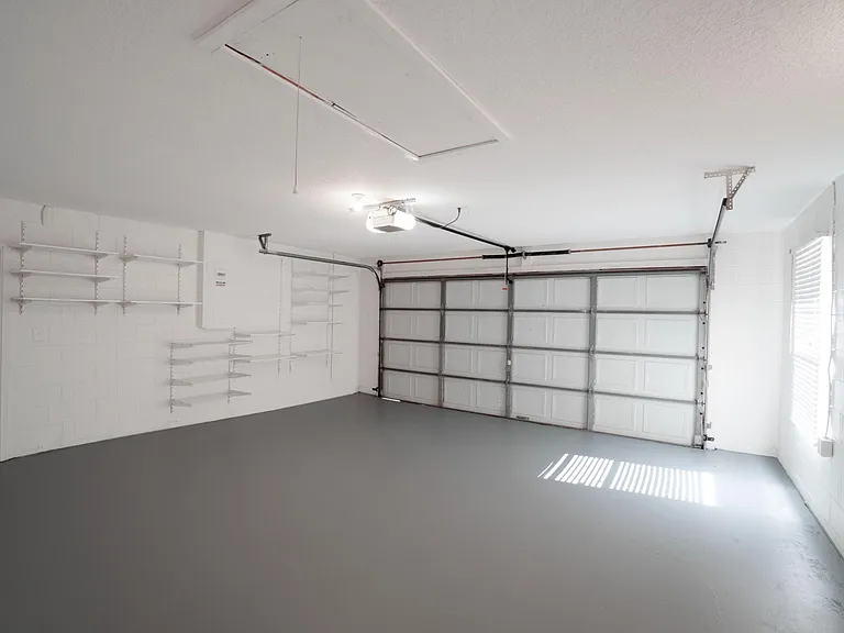 902 Whisler Ct — Photo 18