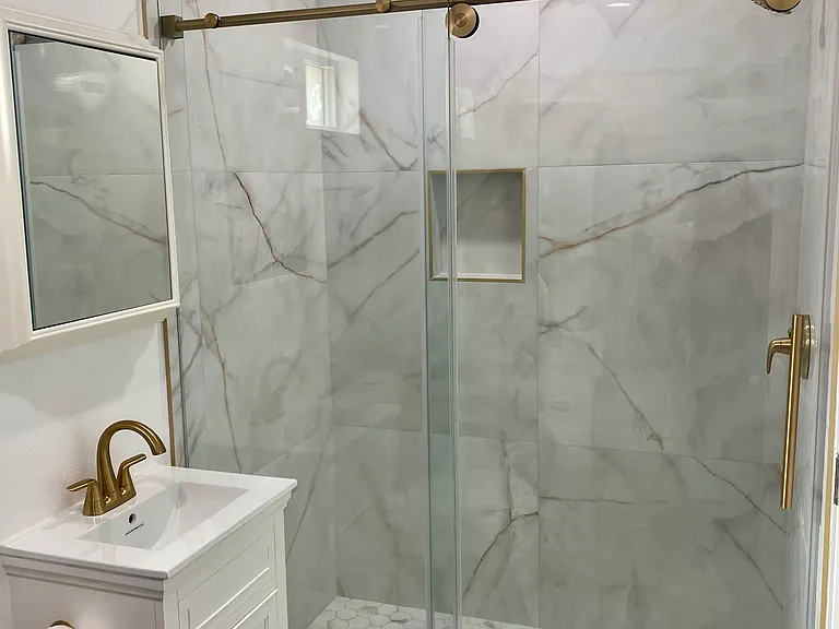 8123 Long Beach Blvd #3 — Photo 9