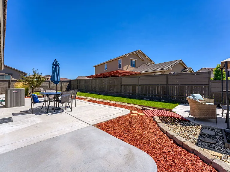 6934 Wild River Way — Photo 23