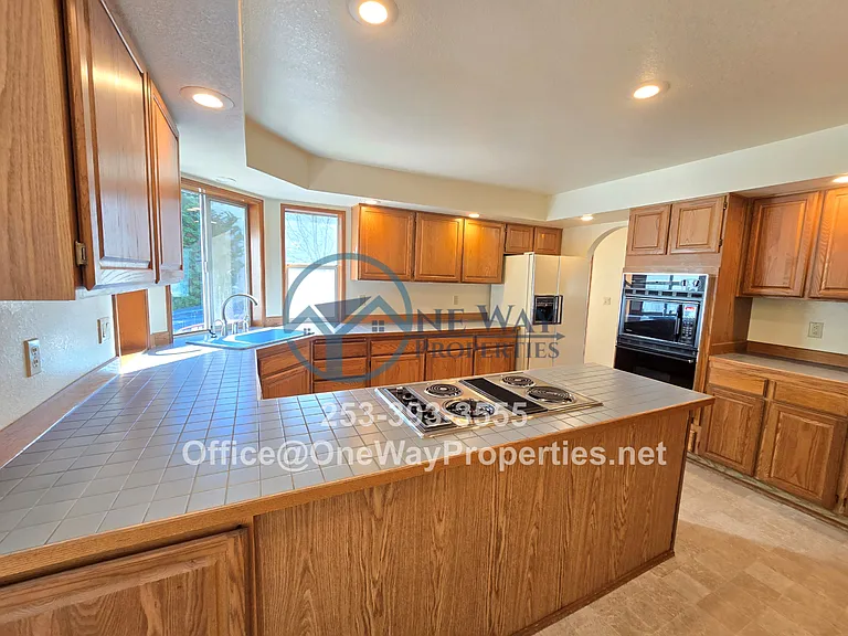 2855 Chambers Bay Dr — Photo 5
