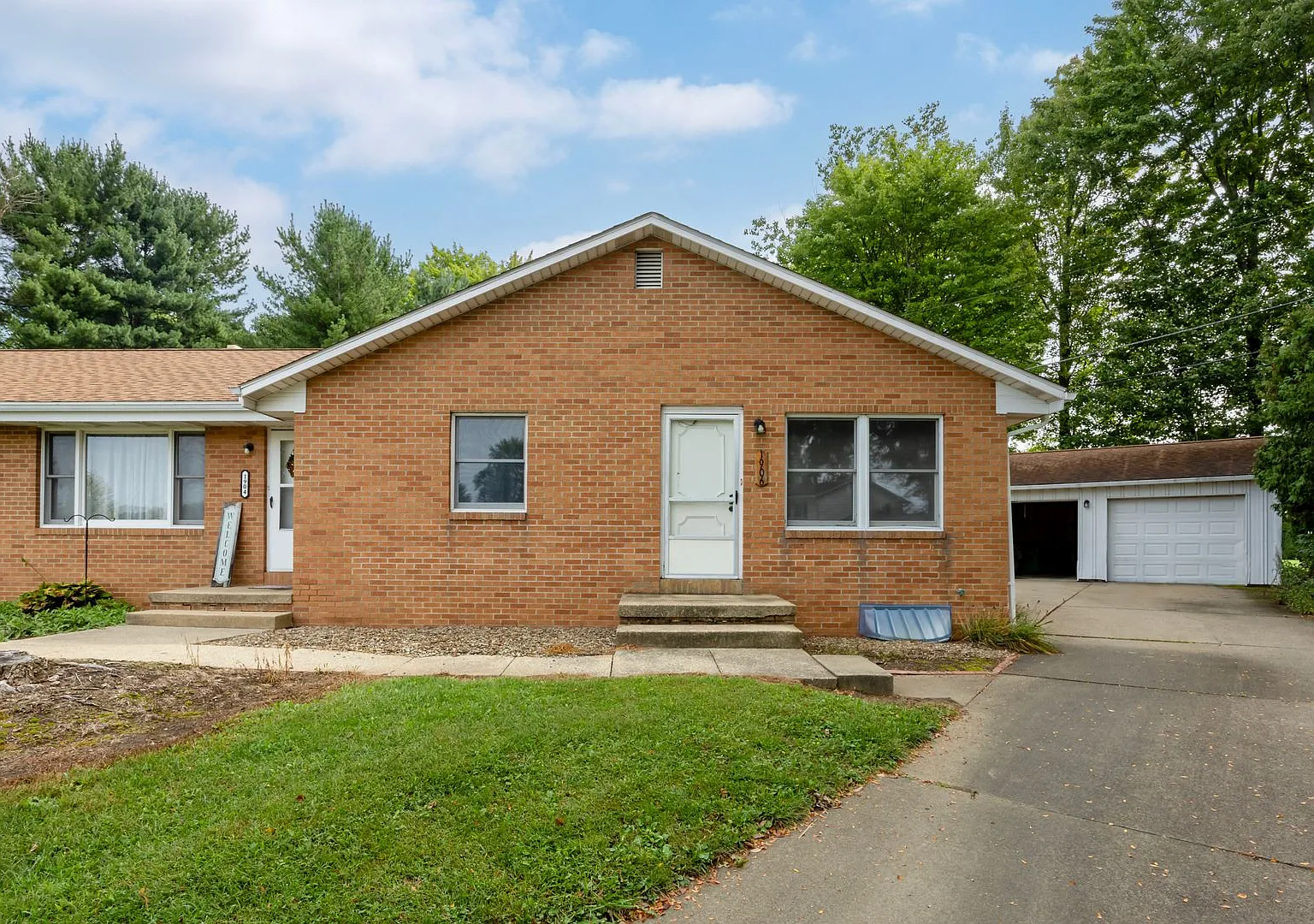 1906 Cher ct. — Photo 4