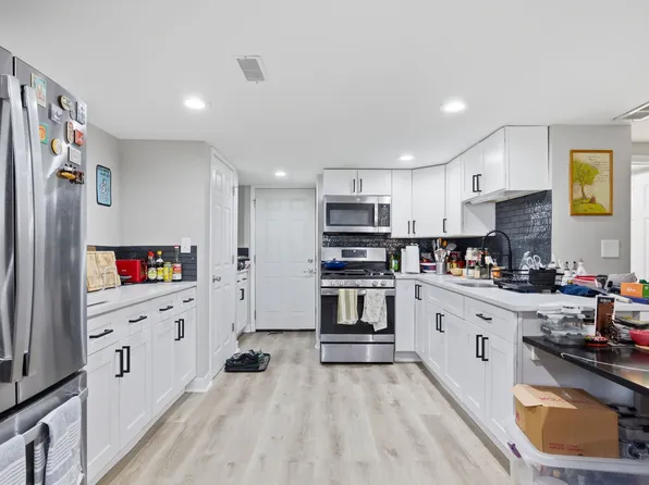 Dempster St 1104 - G, 1104 Dempster St, Evanston, IL 60202