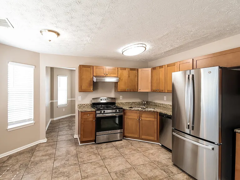 5550 Wellborn Creek Dr — Photo 9