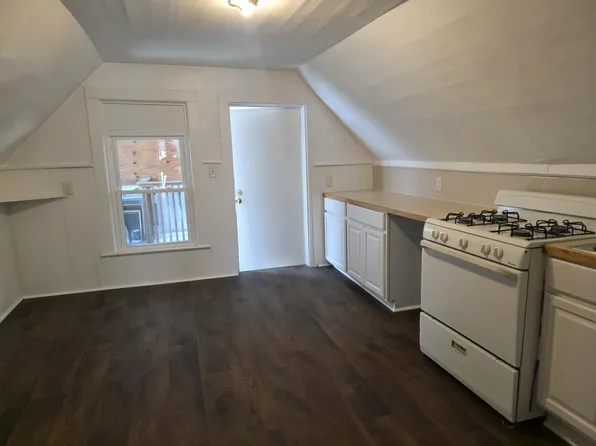 5 Reynolds Dr, Brattleboro, VT