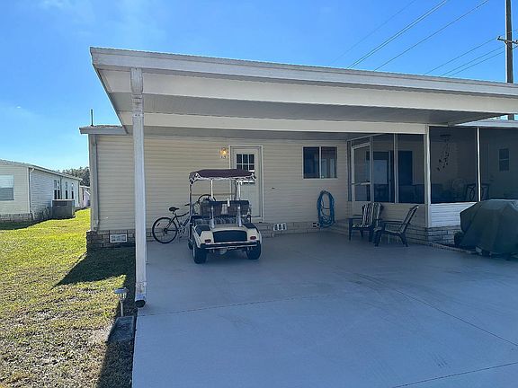 3rd image of 425 Liberty Dr #109