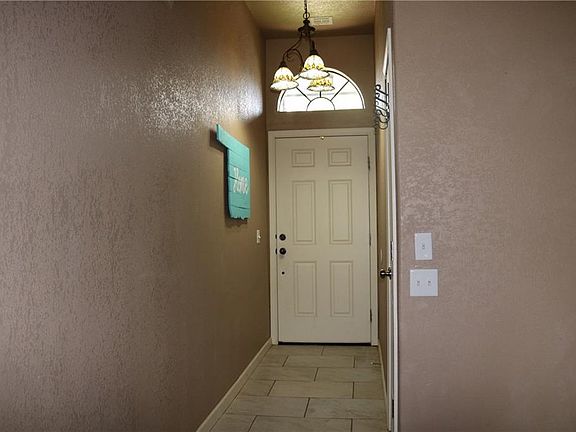 2nd image of 604 SW 149th Pl