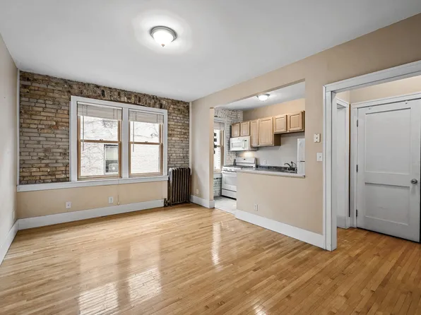 2218 Nicollet Ave APT 23, Minneapolis, MN 55404