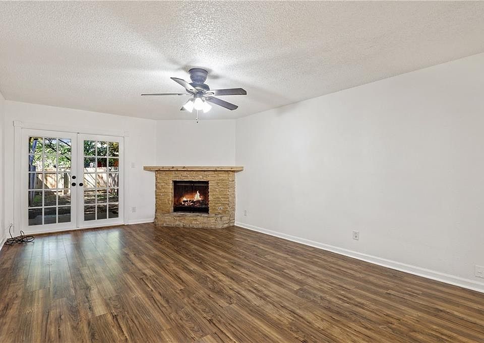 1st image of 4707 Yucca Hill Dr