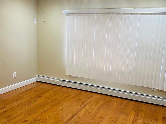 5th image of 143-14 Ferndale Ave