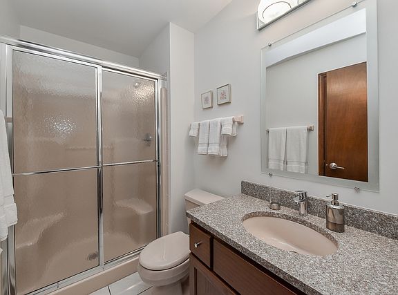 5th image of 147 Derby Glen Dr