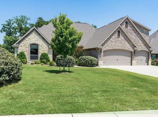 641 Tall Oaks Ct, Centerton, AR 72719