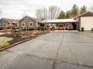11520 Woodbridge Ln NW, Baltimore, OH 43105
