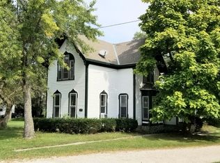 39005 N Main St, Old Mill Creek, IL 60046