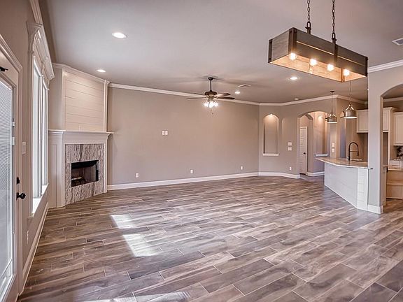 4th image of 207 McKittrick Ln