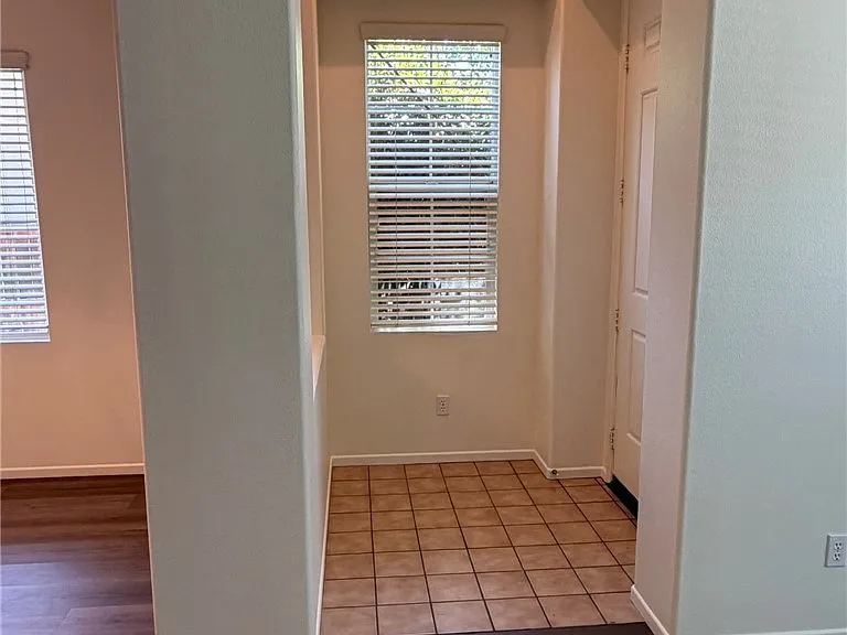 36168 Leeds St — Photo 5
