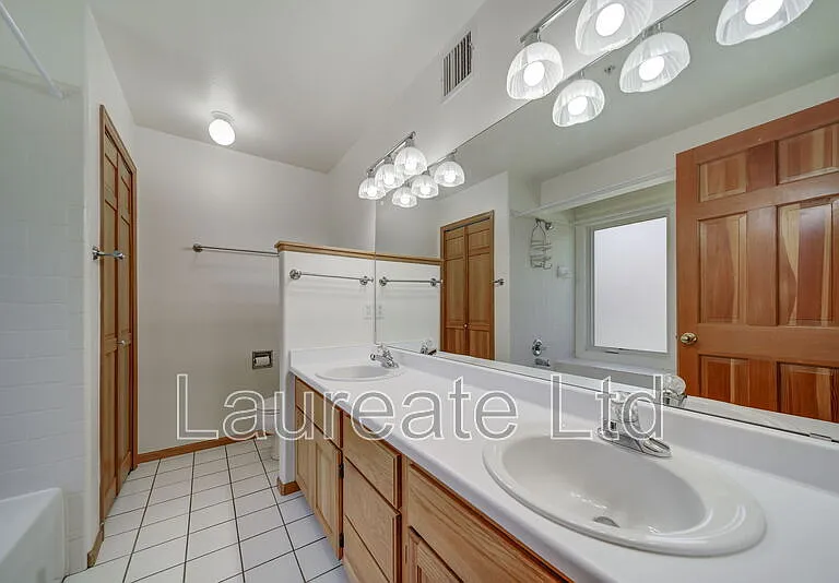 23597 Genesee Village Rd — Photo 13