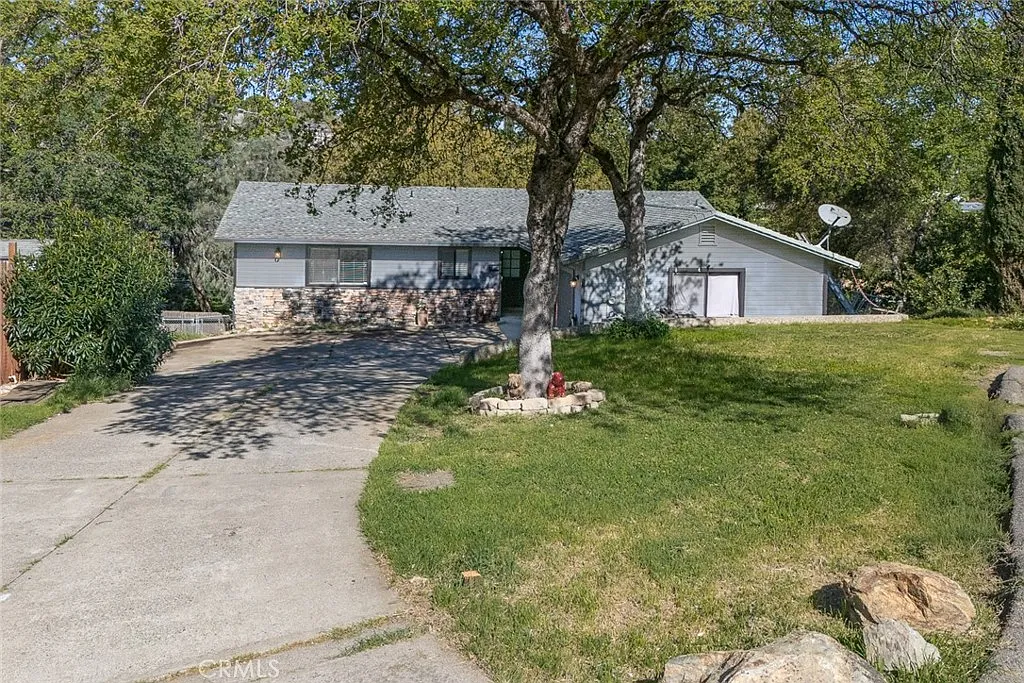 11 Cove Ct photo 1