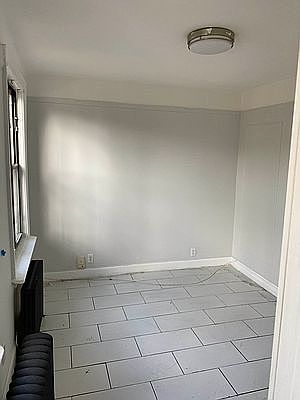 5th image of 752 E 227th St #2F