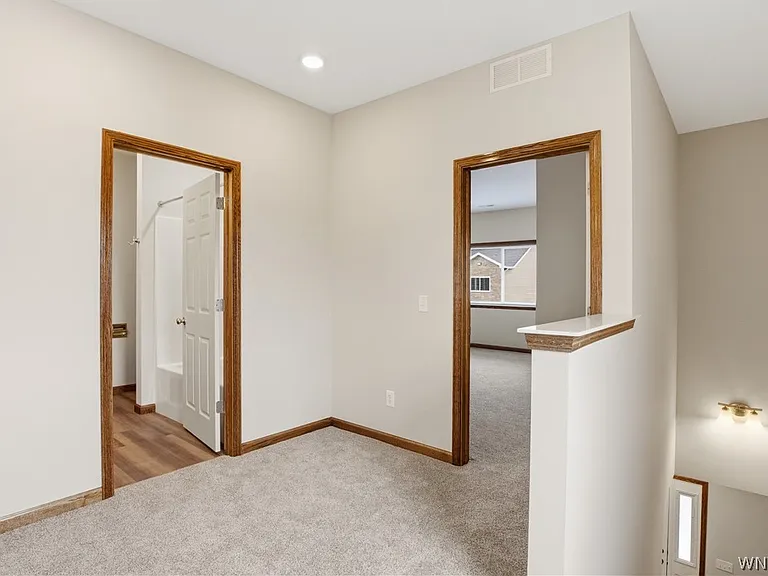 1130 Orchard Park Rd — Photo 16