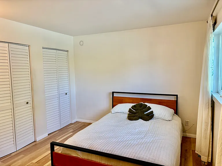448 Ben Ct — Photo 9