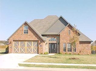 4001 SW Cornerstone Rd, Bentonville, AR 72712