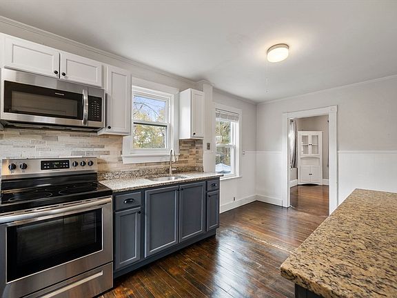 5th image of 19 Wildwood Ave