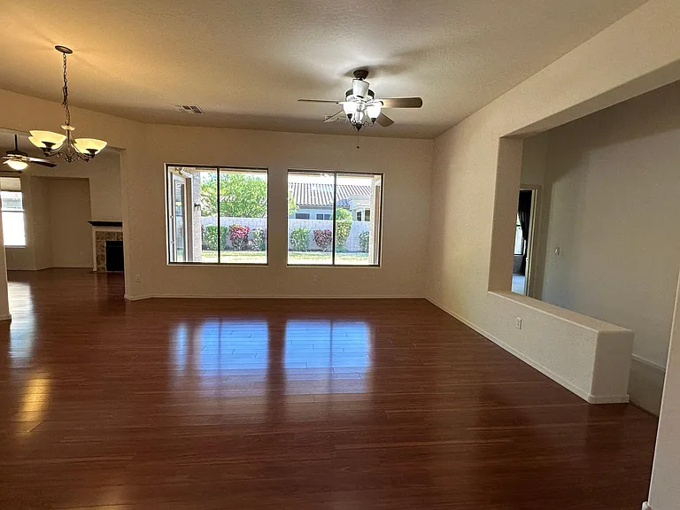 1884 E Locust Pl — Photo 21