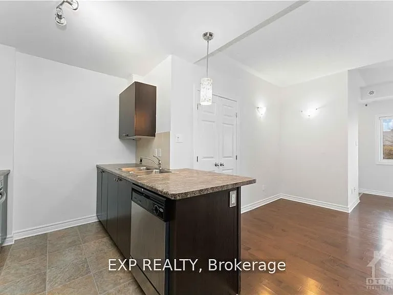 920 White Alder Ave #C — Photo 13
